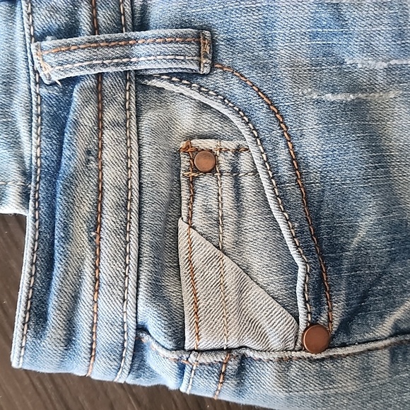 Tinseltown shorts - Picture 5 of 9